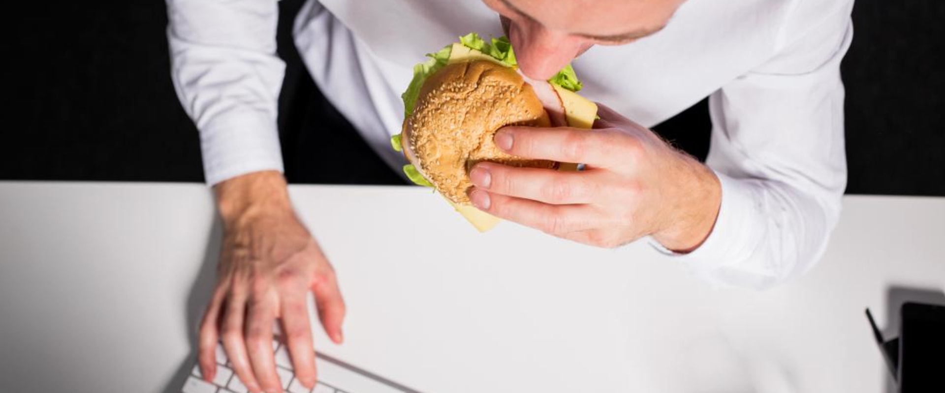 Understanding Emotional Triggers for Food Cravings