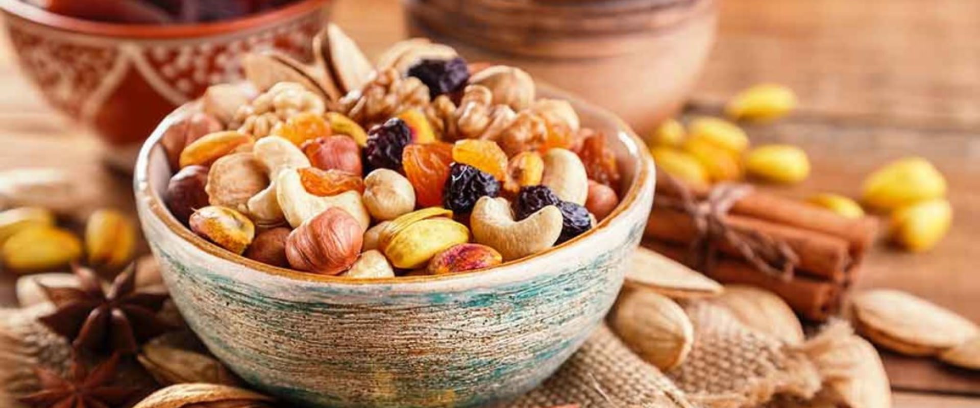 Exploring the Power of Nuts and Seeds in Overcoming Food Cravings