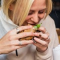 Recognizing the Difference Between Physical and Emotional Hunger: Understanding Food Cravings