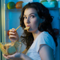 Avoiding Mindless Snacking: Practical Tips for Overcoming Food Cravings