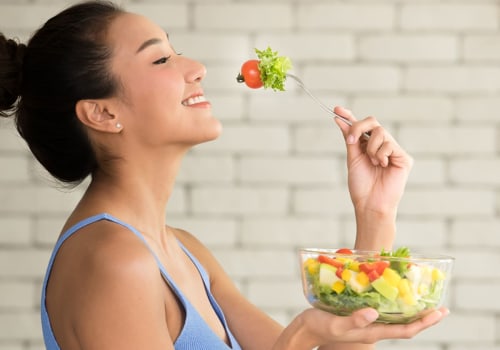Eating Slowly and Mindfully: How to Manage Food Cravings and Improve Your Health