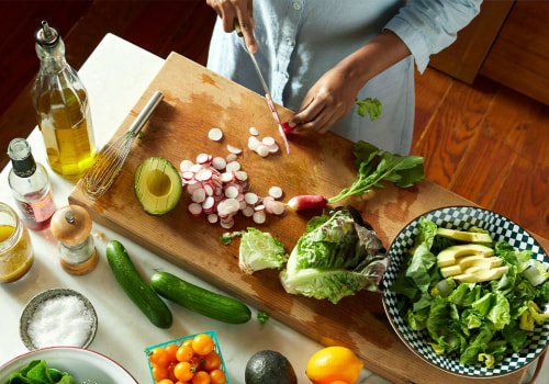 Understanding the Role of Healthy Fats in Overcoming Food Cravings