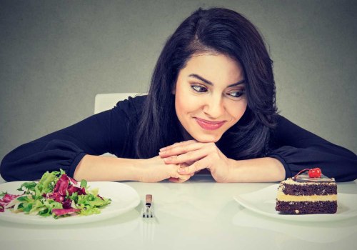Avoiding Distractions While Eating: Tips and Techniques for Managing Food Cravings